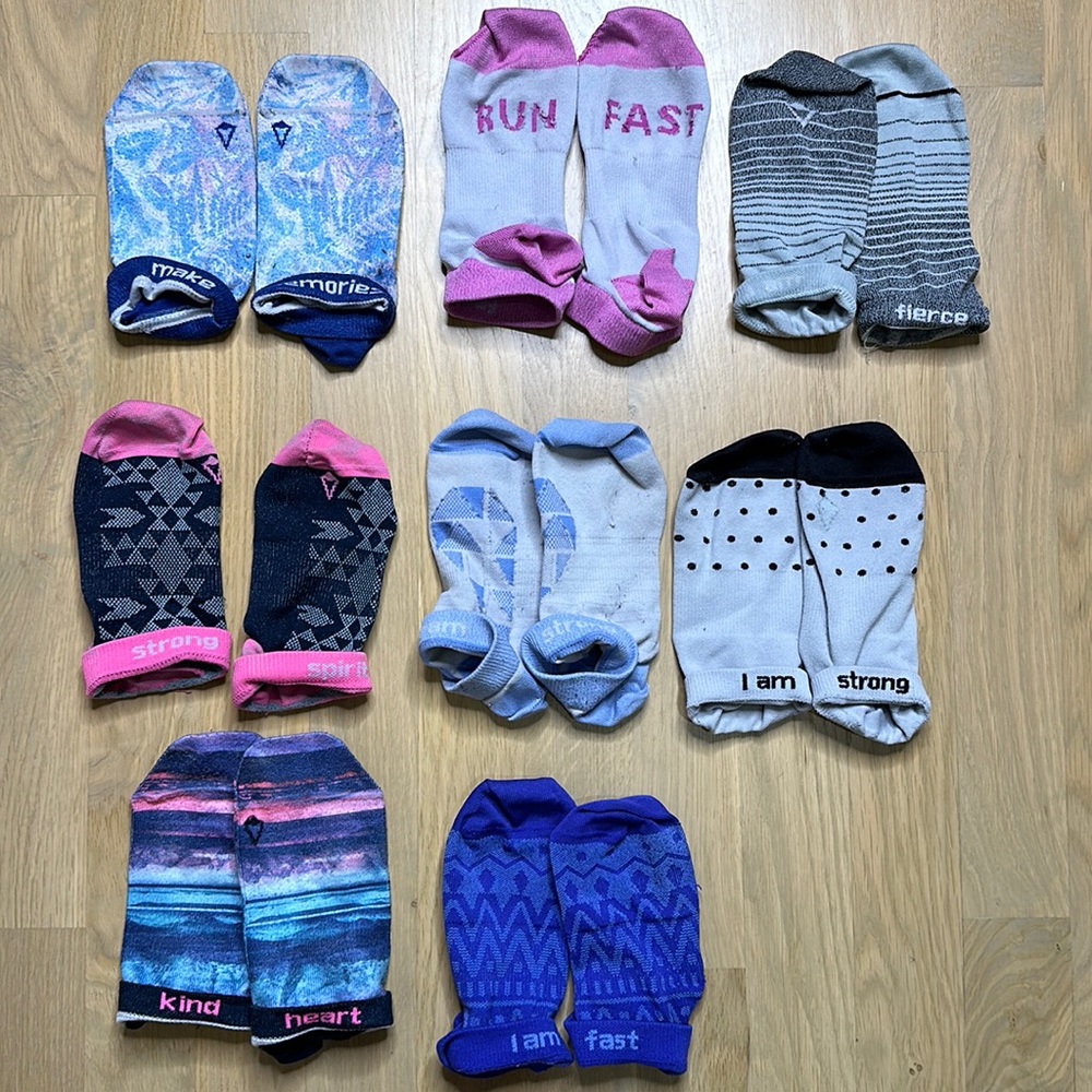 Ivivva Socks USED Women Shoe Size 4-6 Youth 3Y-4Y